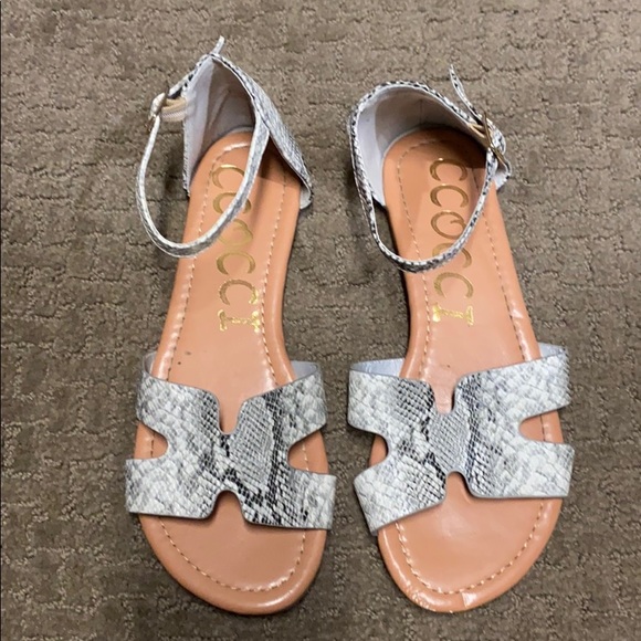 SNAKESKIN SANDAL - Picture 3 of 6